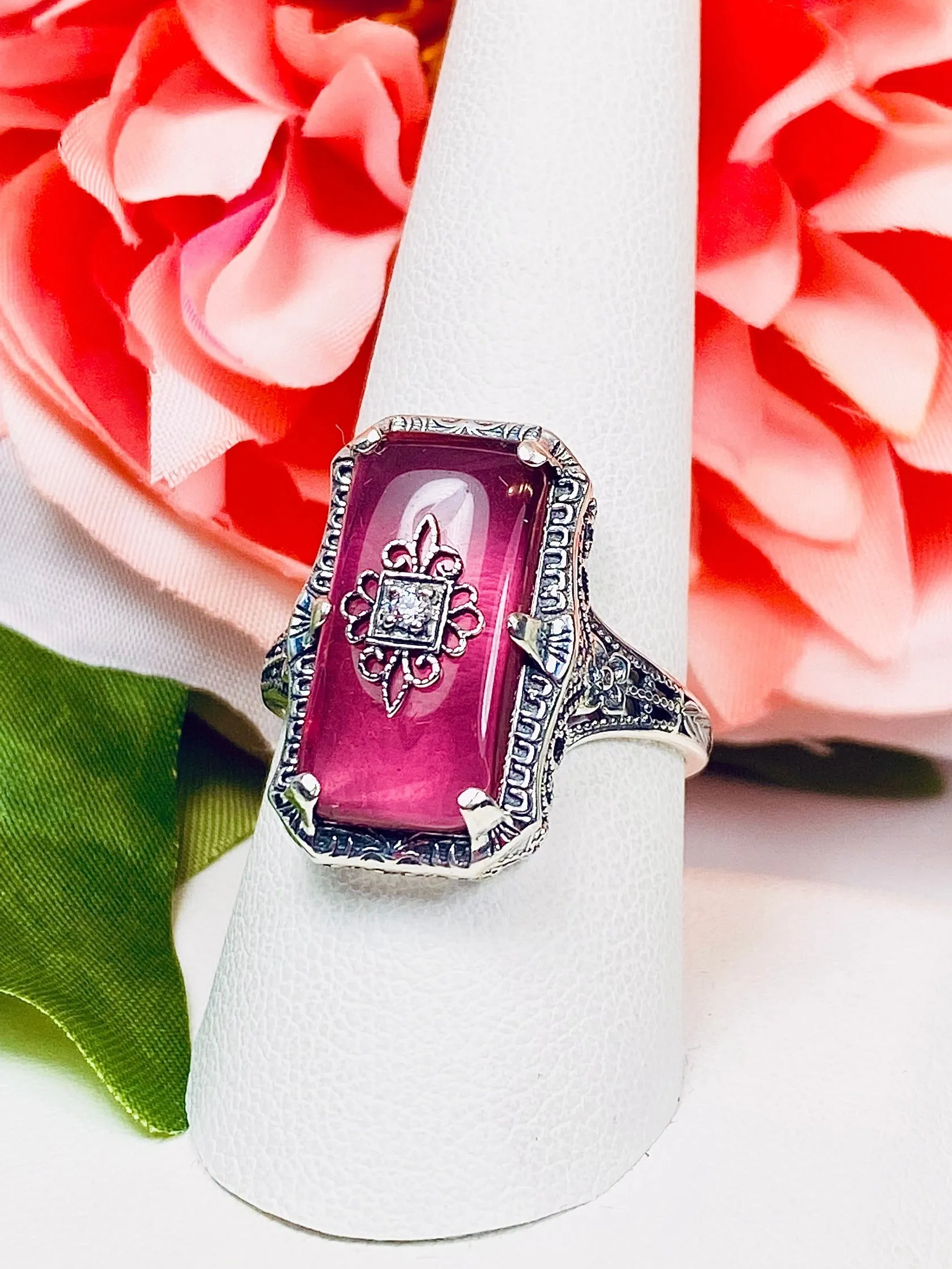 Pink Cabochon Glass Ring, Inset Embellishment, 1915 Vintage style, Edwardian Jewelry #D232e