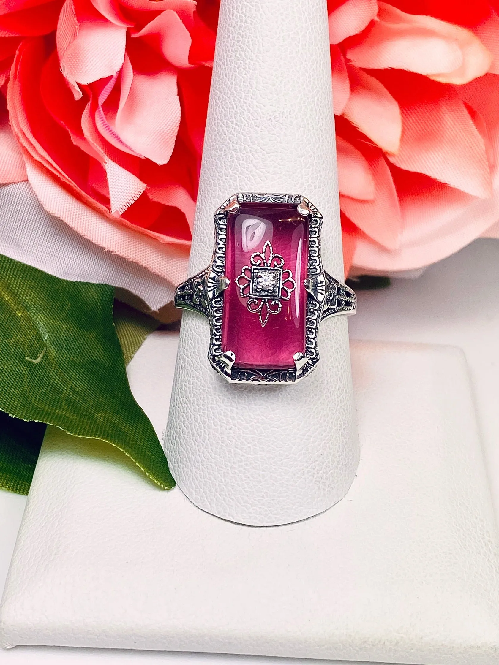 Pink Cabochon Glass Ring, Inset Embellishment, 1915 Vintage style, Edwardian Jewelry #D232e