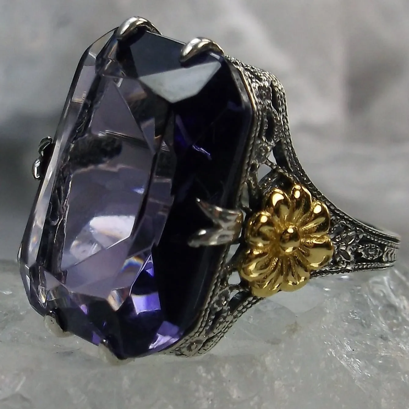 Purple Amethyst Ring, Rectangle Gem, Golden Daisy, Vintage Jewelry #D208