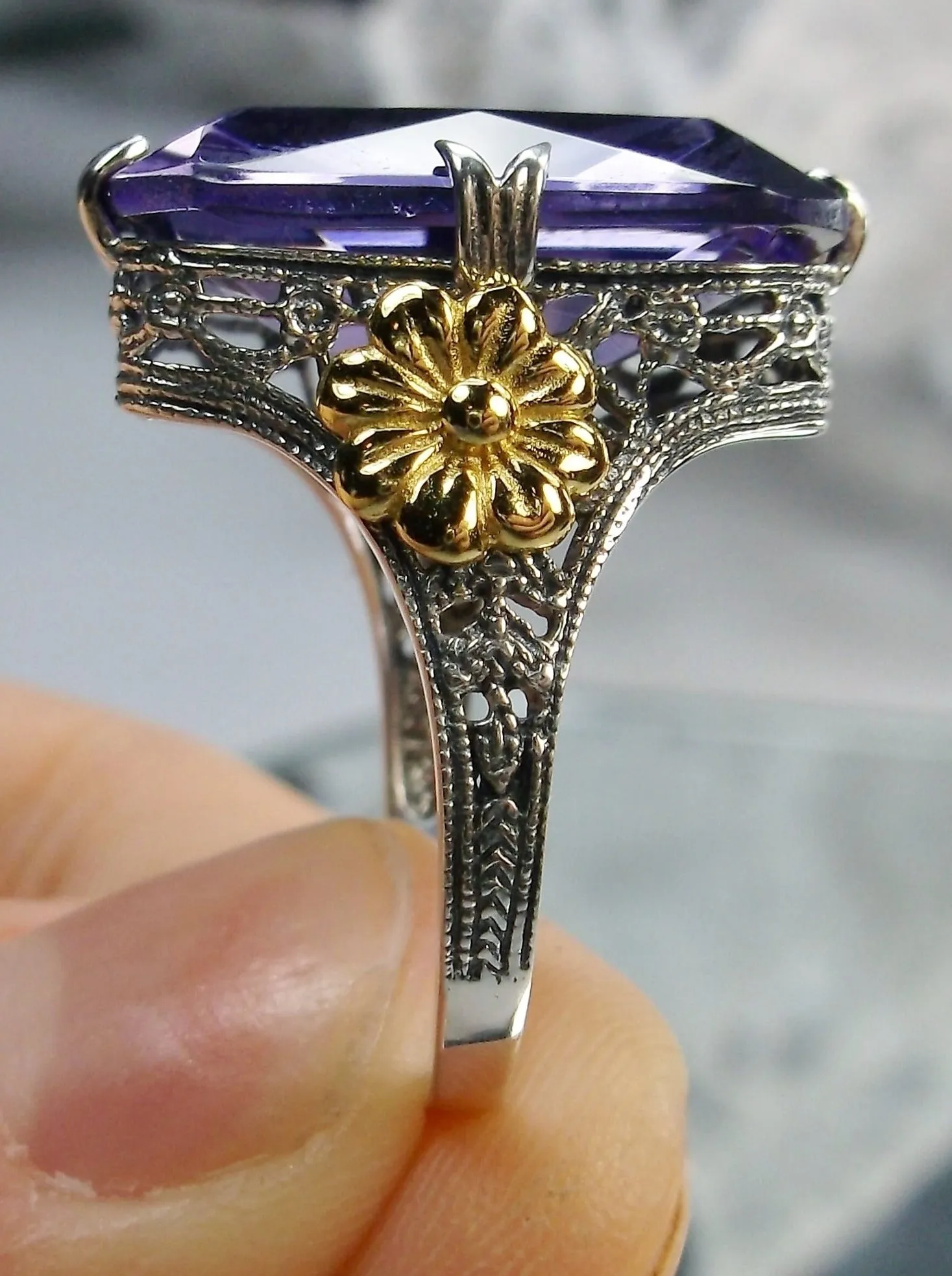 Purple Amethyst Ring, Rectangle Gem, Golden Daisy, Vintage Jewelry #D208