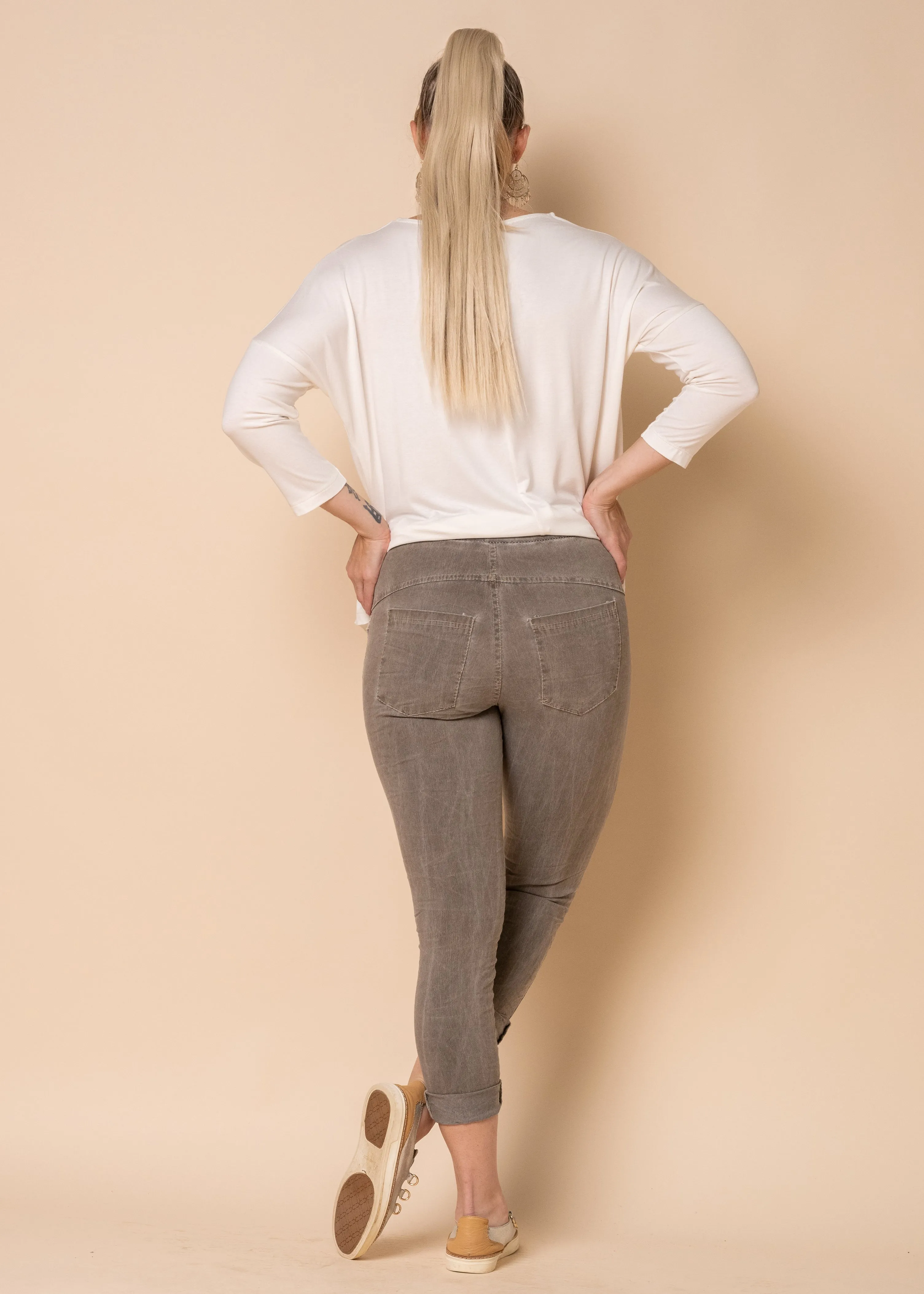 Reese Basic Top in Cream