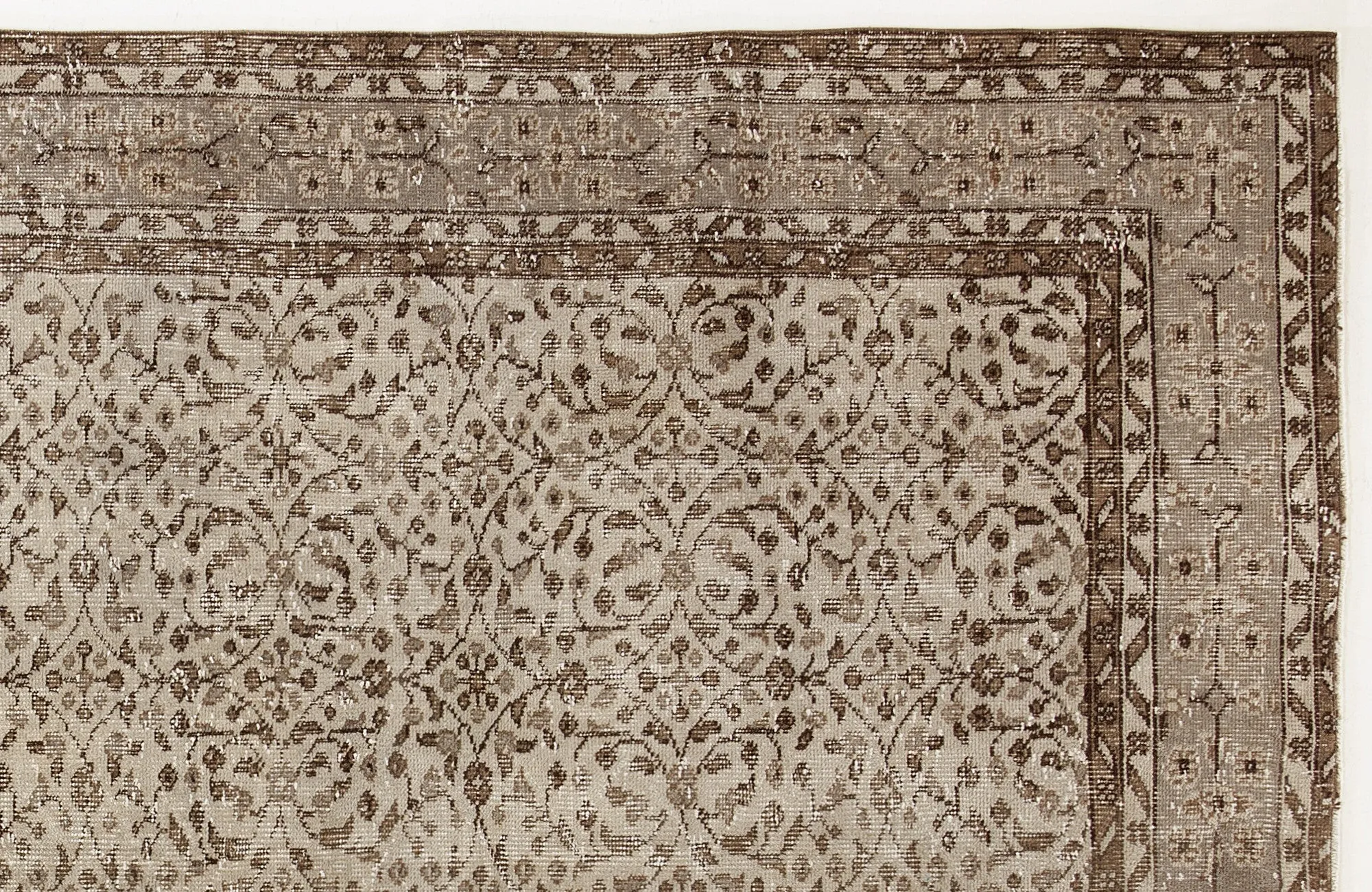 Retro Design Beige Over Dyed Vintage Rug 5'10'' x 8'12'' ft 179 x 274 cm