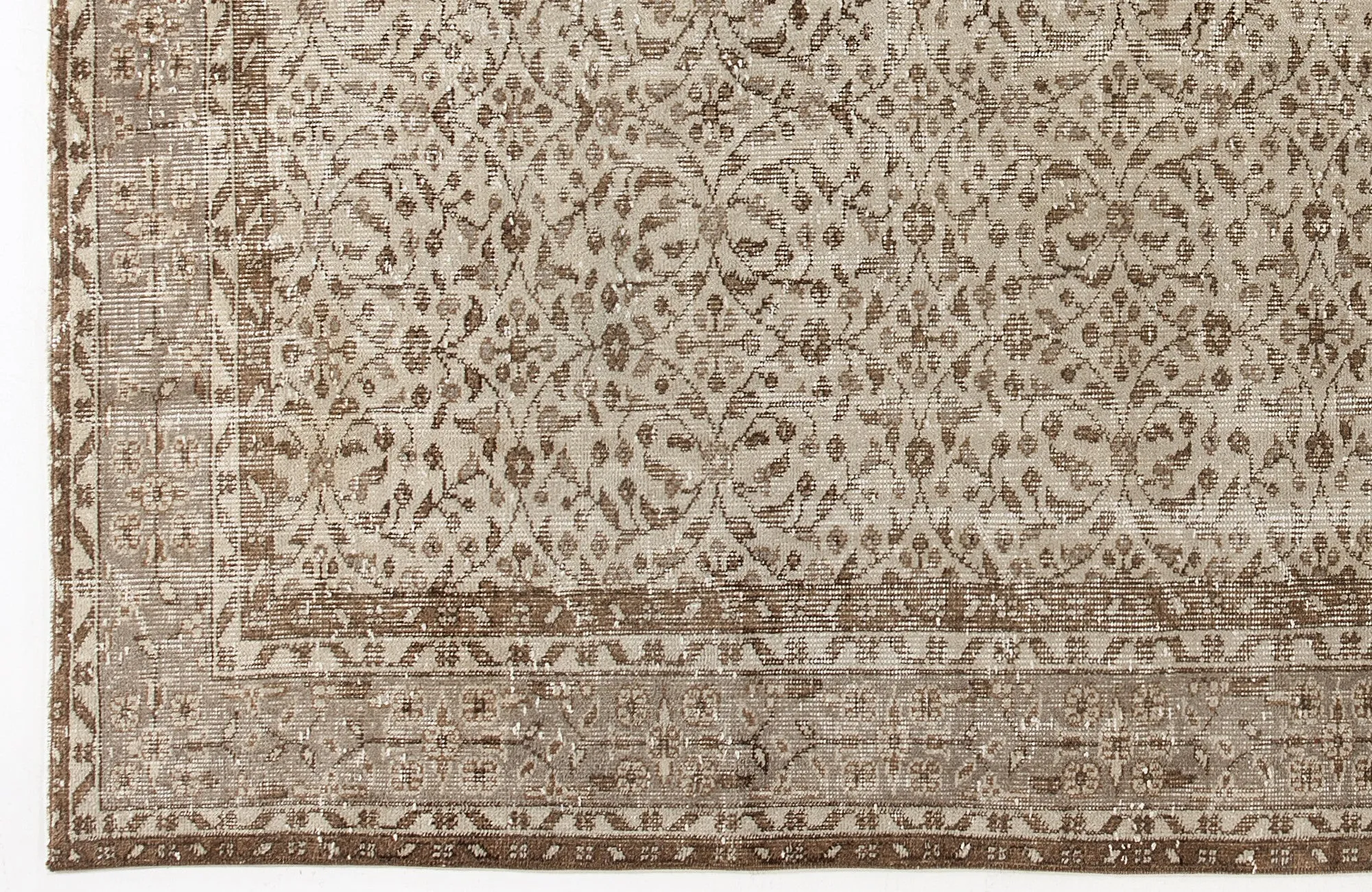 Retro Design Beige Over Dyed Vintage Rug 5'10'' x 8'12'' ft 179 x 274 cm