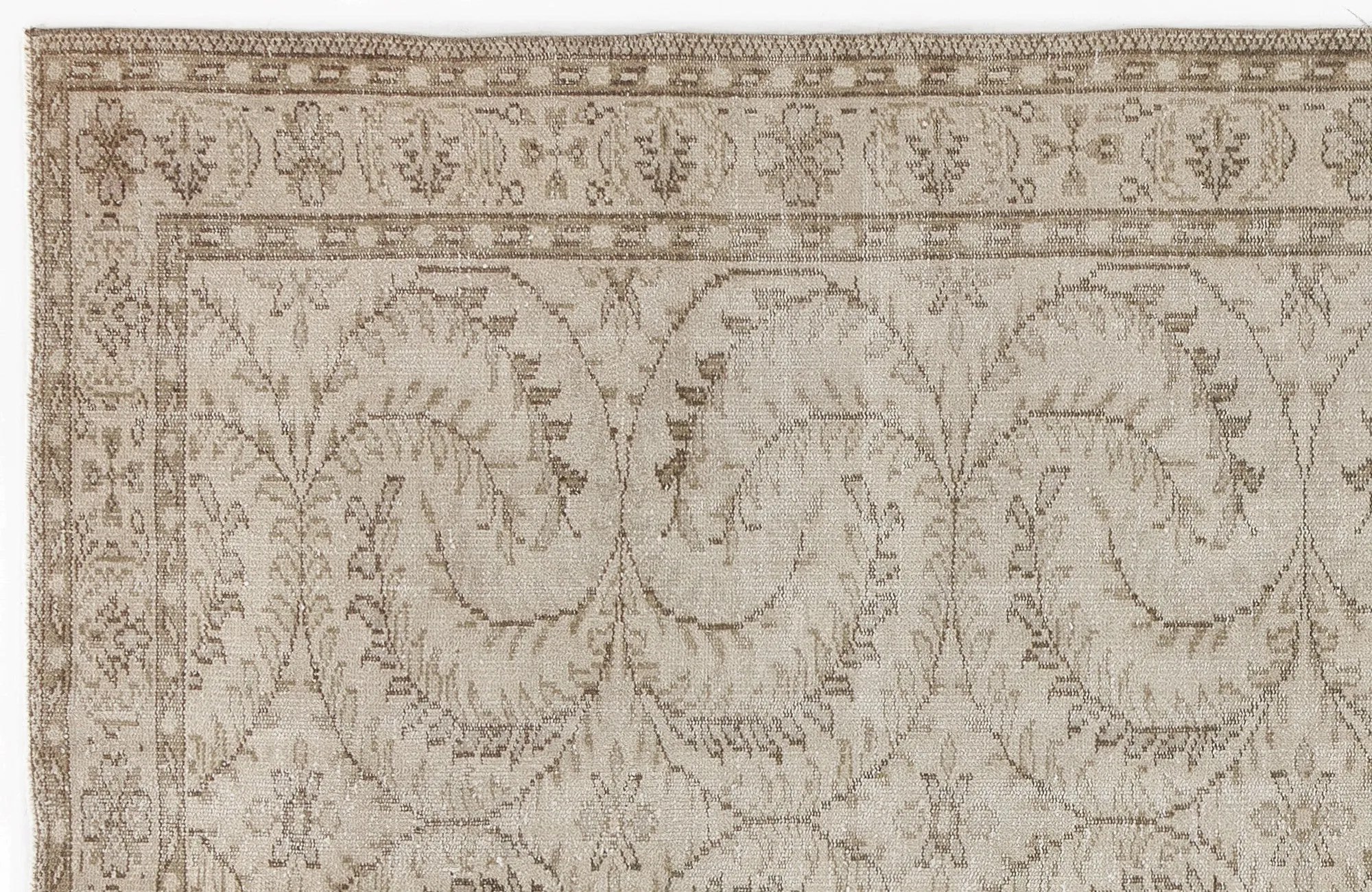 Retro Design Beige Over Dyed Vintage Rug 5'4'' x 8'11'' ft 163 x 273 cm