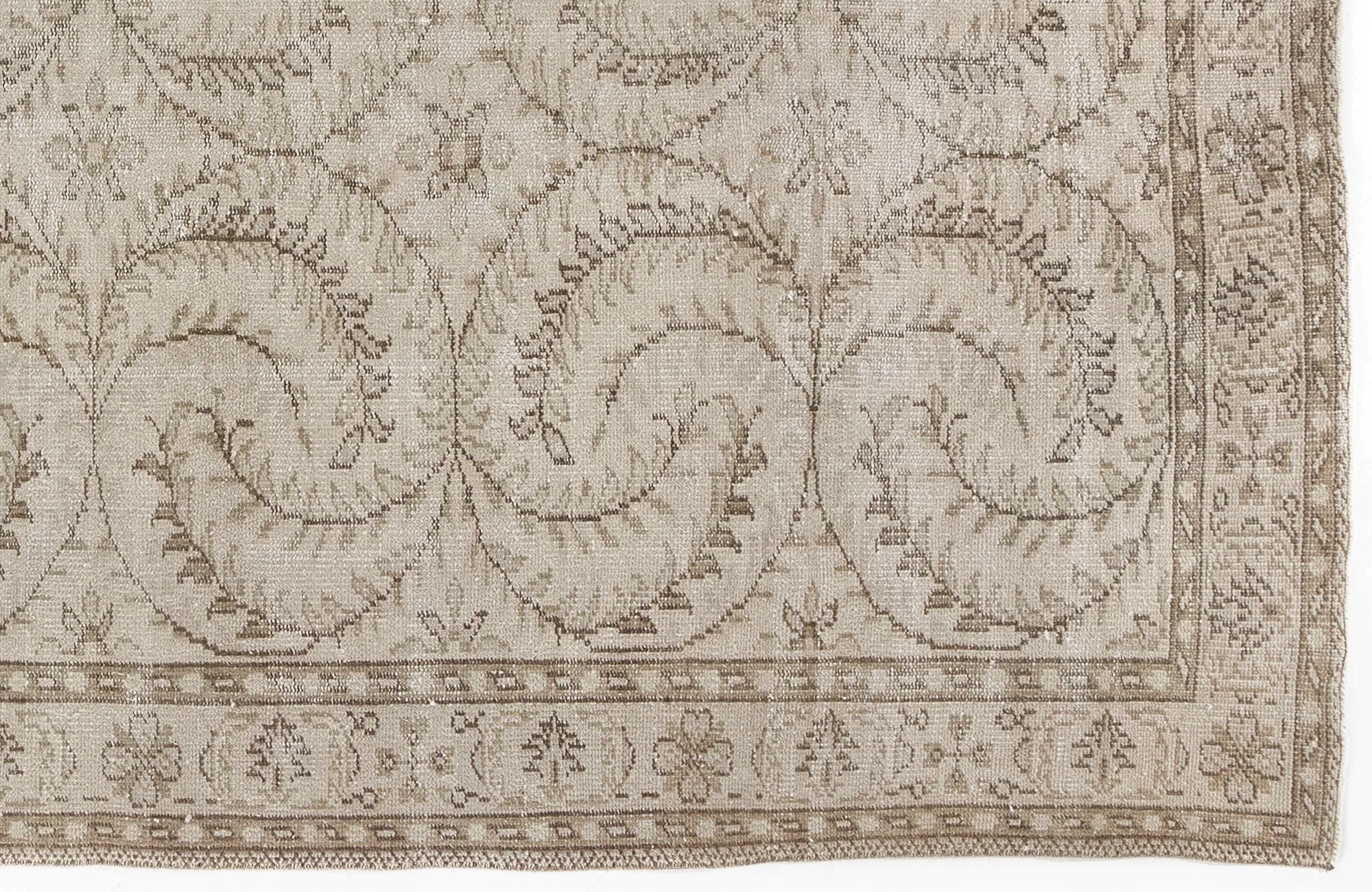 Retro Design Beige Over Dyed Vintage Rug 5'4'' x 8'11'' ft 163 x 273 cm