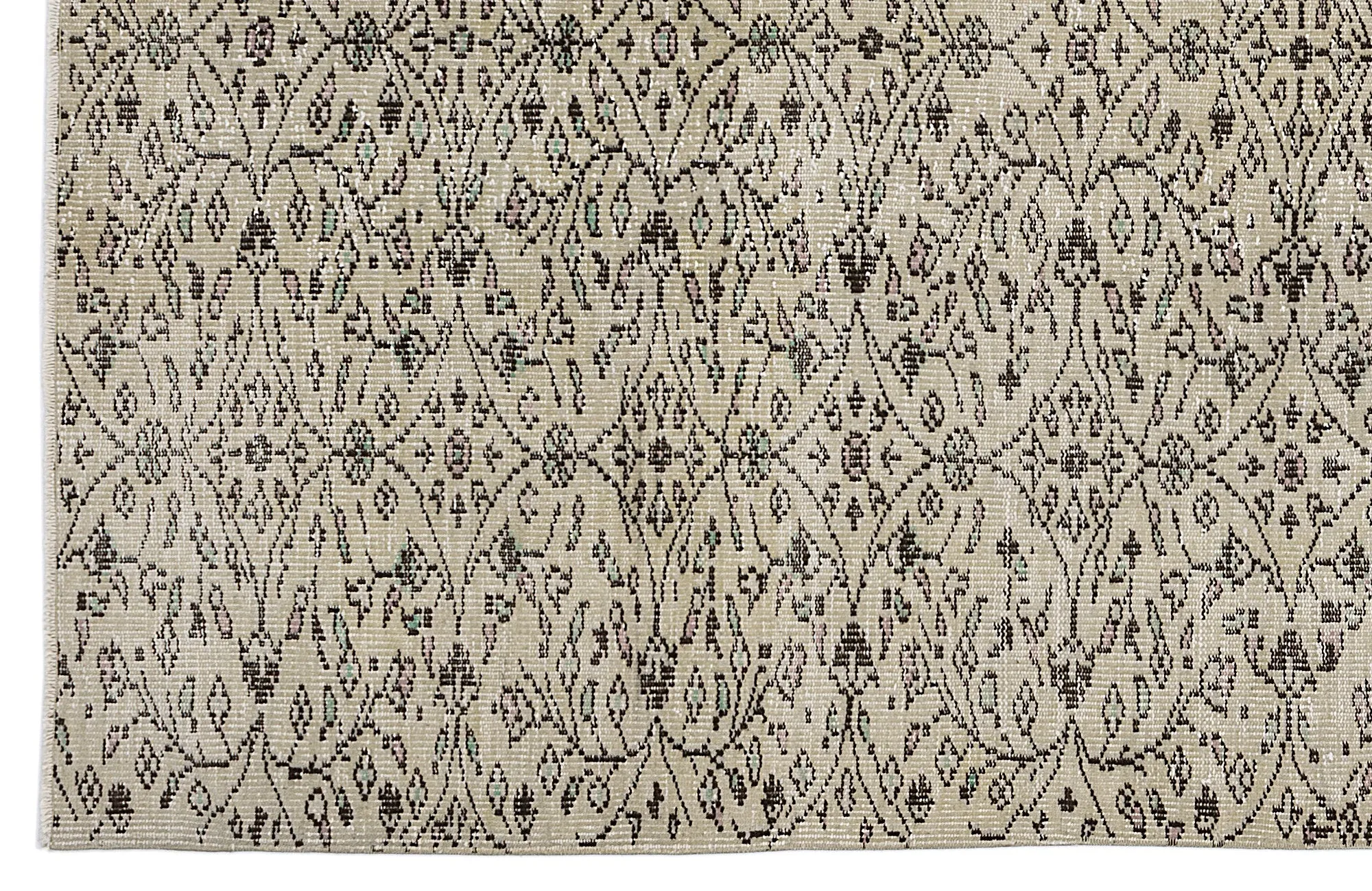 Retro Design Beige Over Dyed Vintage Rug 5'5'' x 8'11'' ft 164 x 272 cm