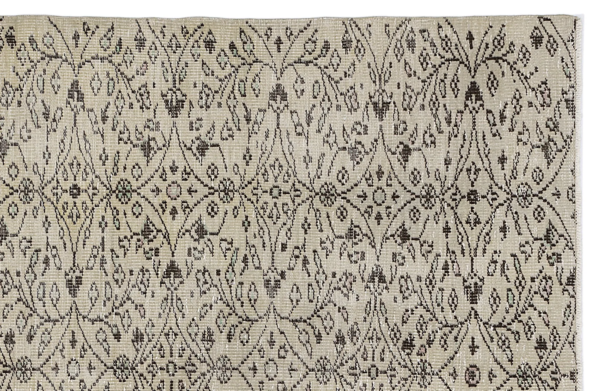 Retro Design Beige Over Dyed Vintage Rug 5'5'' x 8'11'' ft 164 x 272 cm