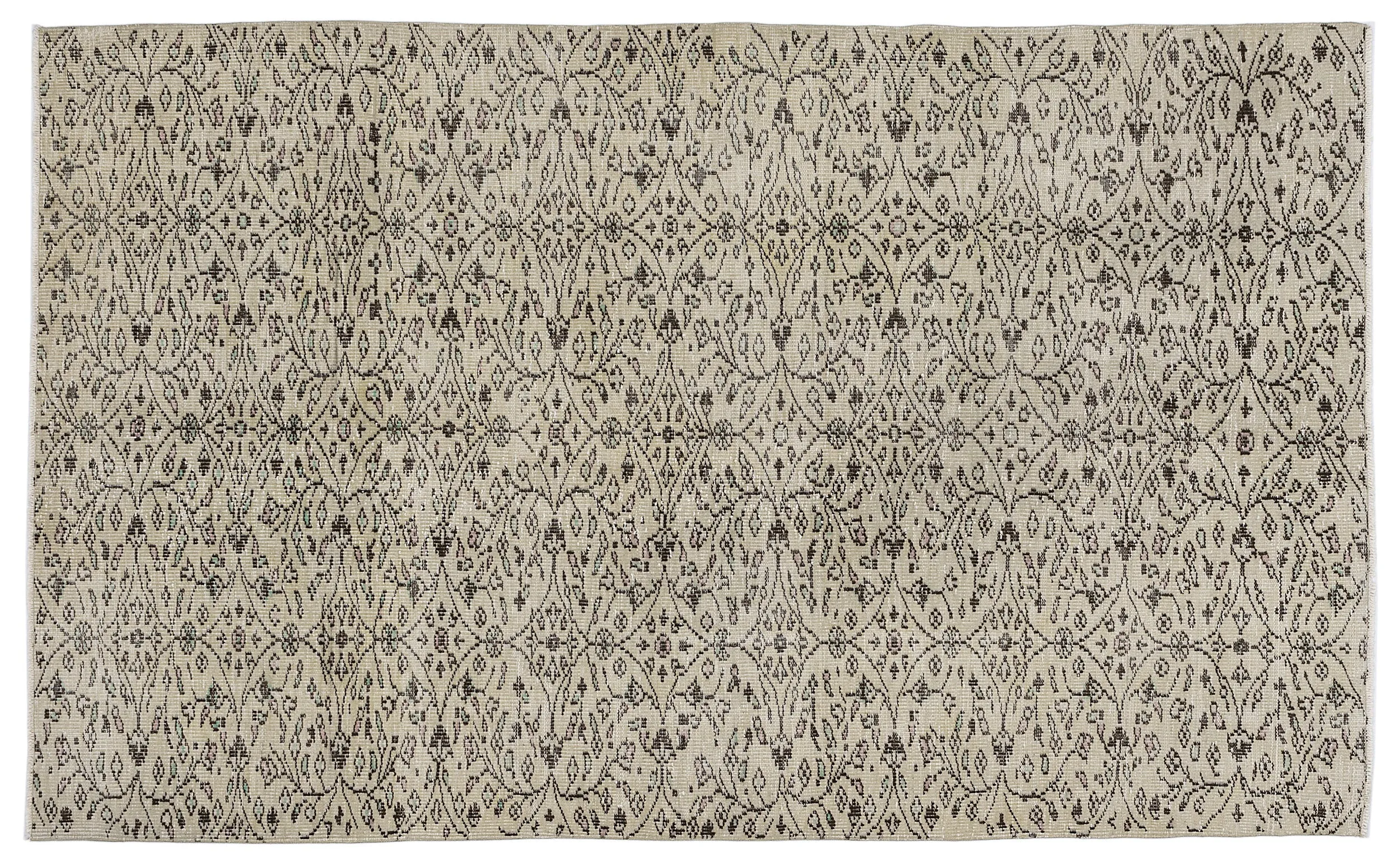 Retro Design Beige Over Dyed Vintage Rug 5'5'' x 8'11'' ft 164 x 272 cm