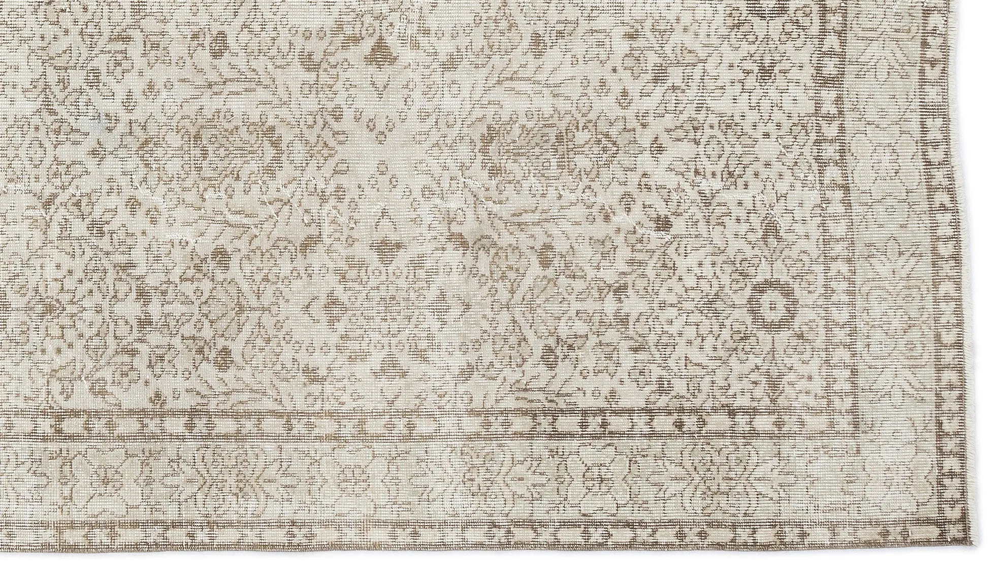 Retro Design Beige Over Dyed Vintage Rug 5'6'' x 9'4'' ft 168 x 284 cm