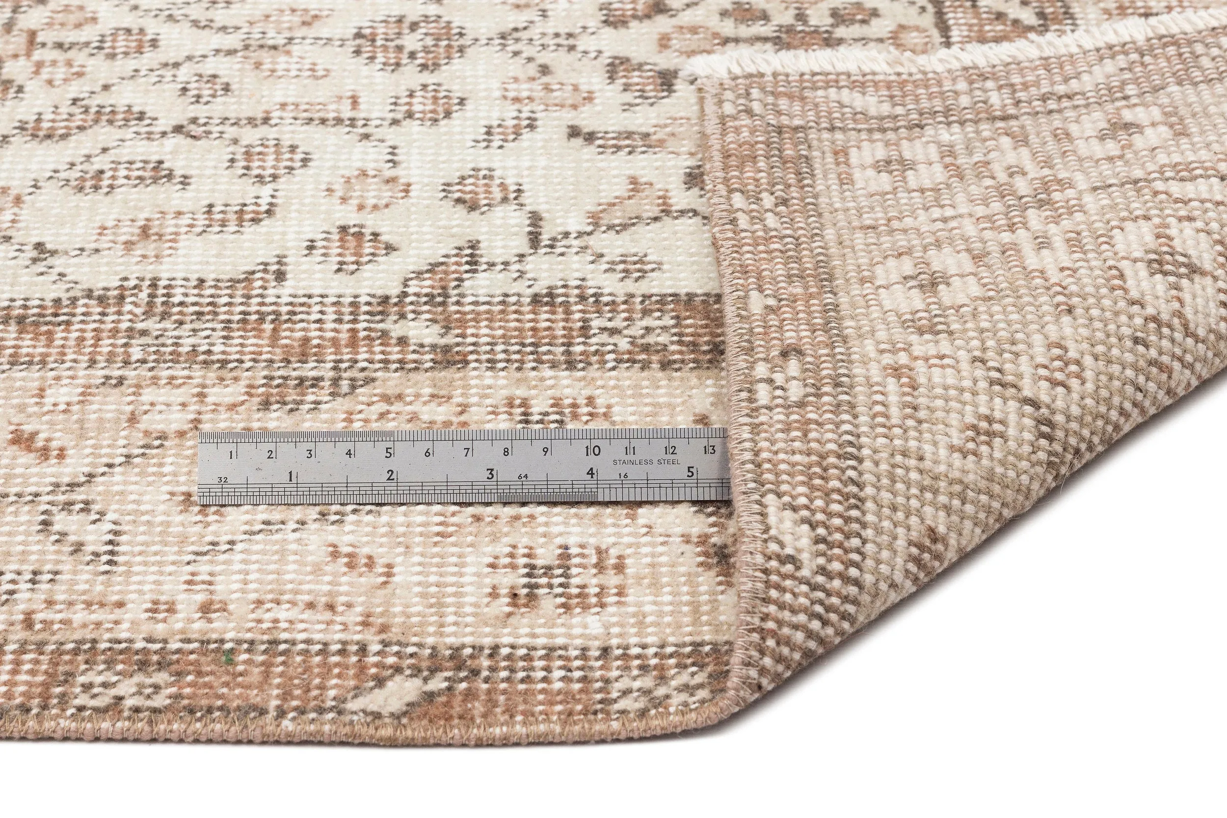 Retro Design Beige Over Dyed Vintage Rug 5'7'' x 9'5'' ft 169 x 287 cm