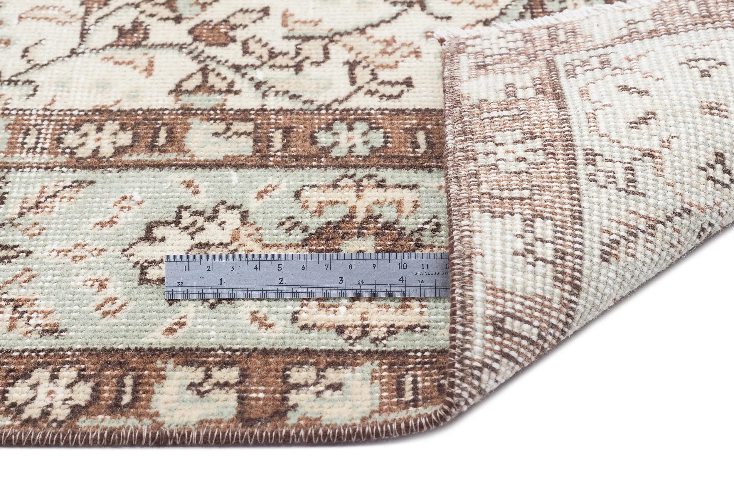 Retro Design Beige Over Dyed Vintage Rug 5'7'' x 9'6'' ft 170 x 290 cm