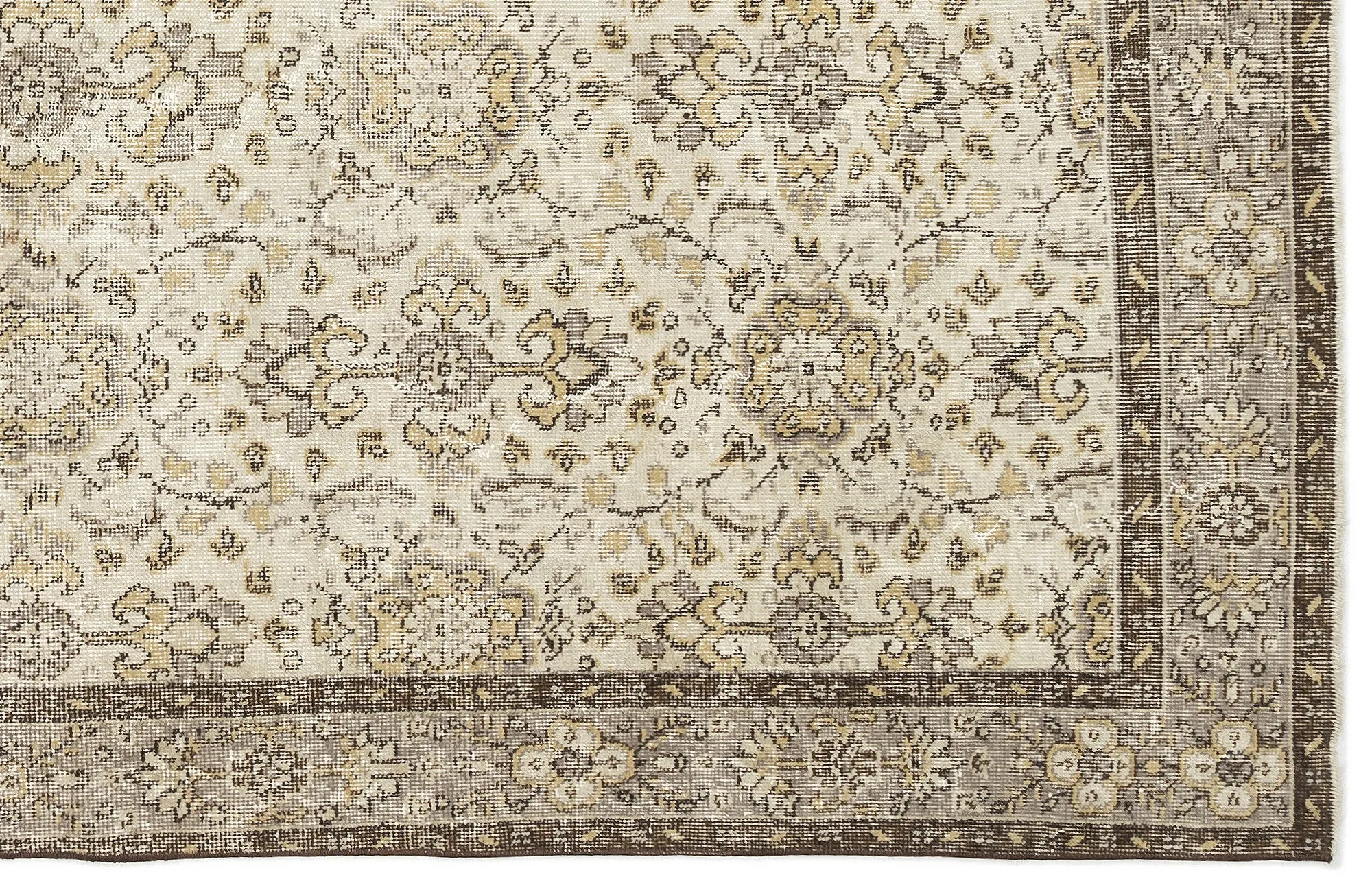 Retro Design Beige Over Dyed Vintage Rug 5'8'' x 9'7'' ft 172 x 292 cm