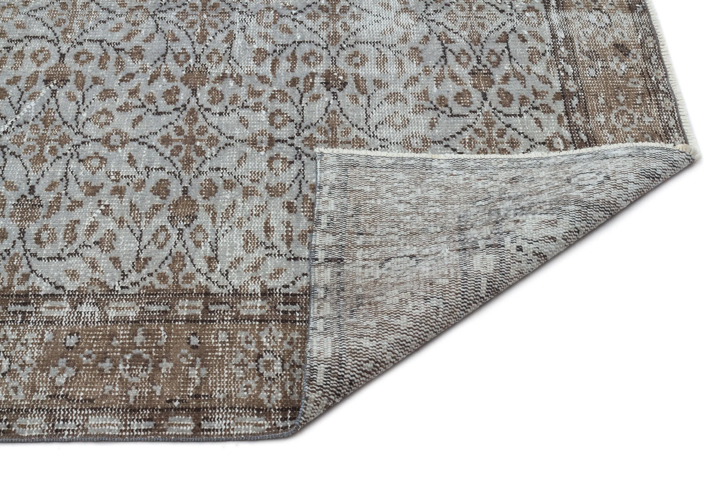 Retro Design Gray Over Dyed Vintage Rug 5'3'' x 8'8'' ft 159 x 264 cm