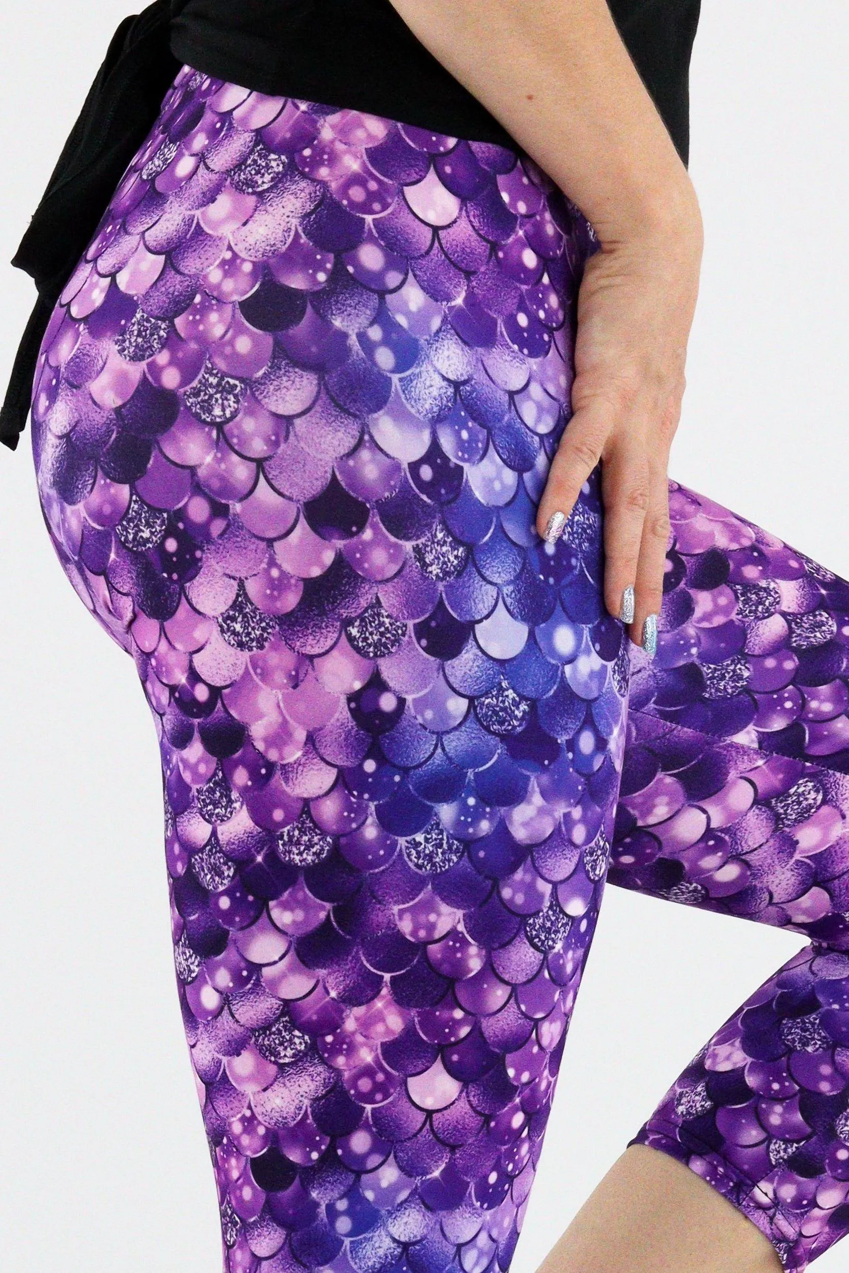 Royal Mermaid - Casual Capri Leggings