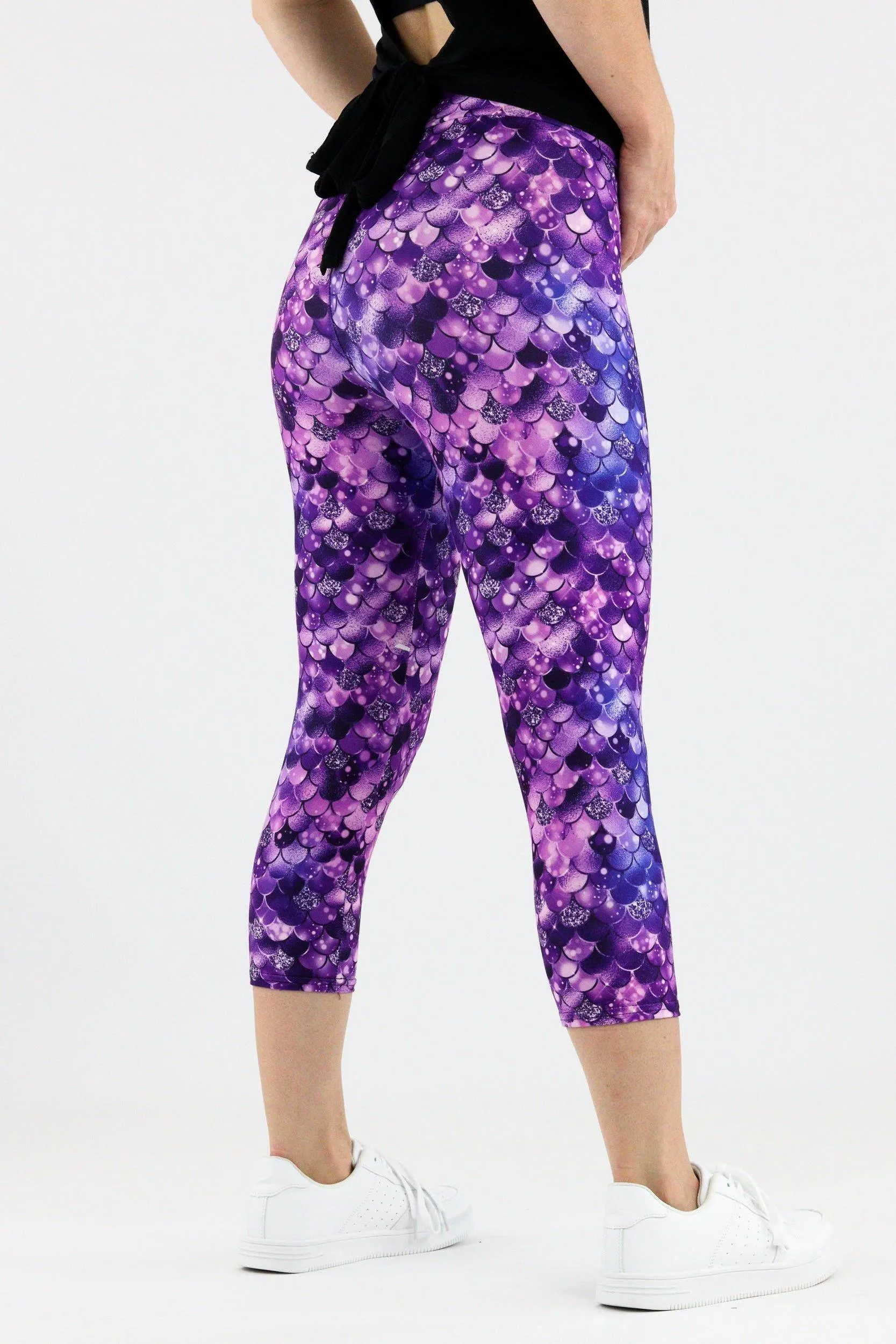 Royal Mermaid - Casual Capri Leggings
