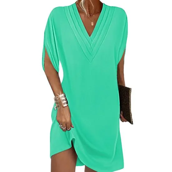 Sally - Elegant and versatile casual dress with V-neckline and half sleeves