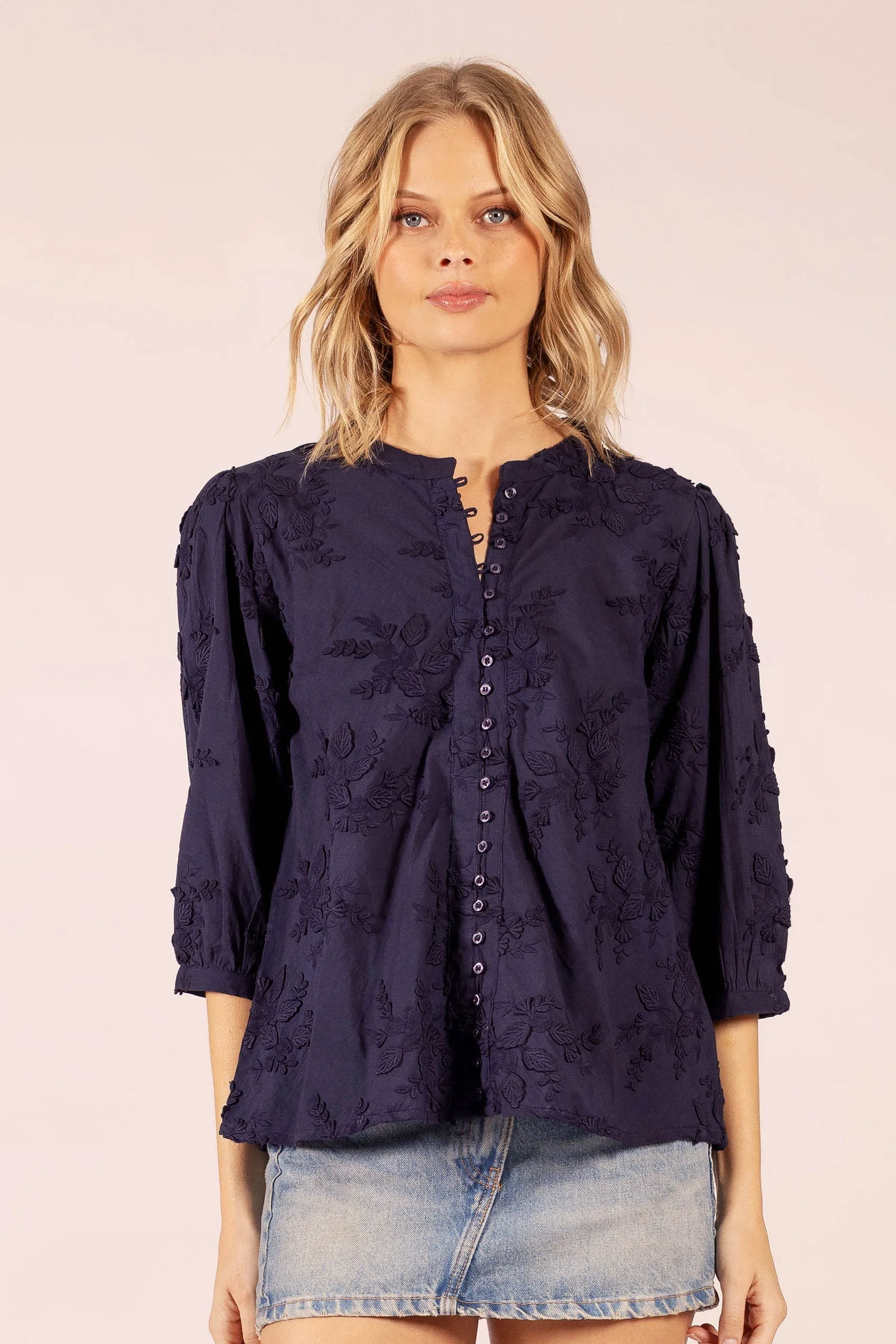 SCARLETT ORIENT EMBROIDERED NAVY SHIRT