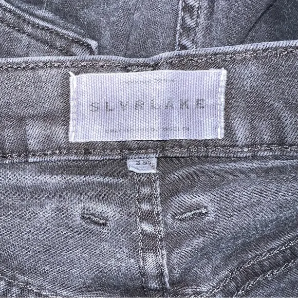 SLVRLAKE Beatnik High Rise Jean In Washed Black