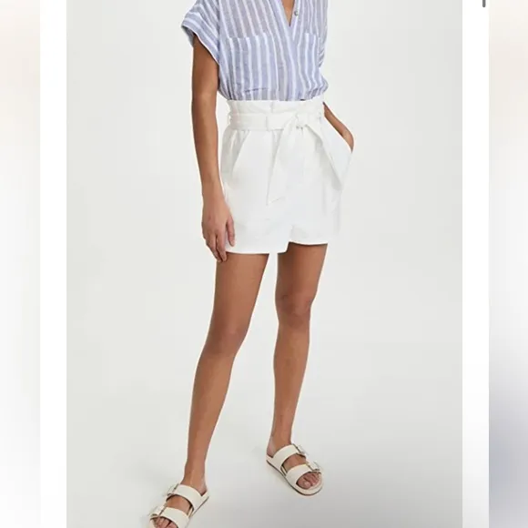 Steve Madden Seaside Cinch Short