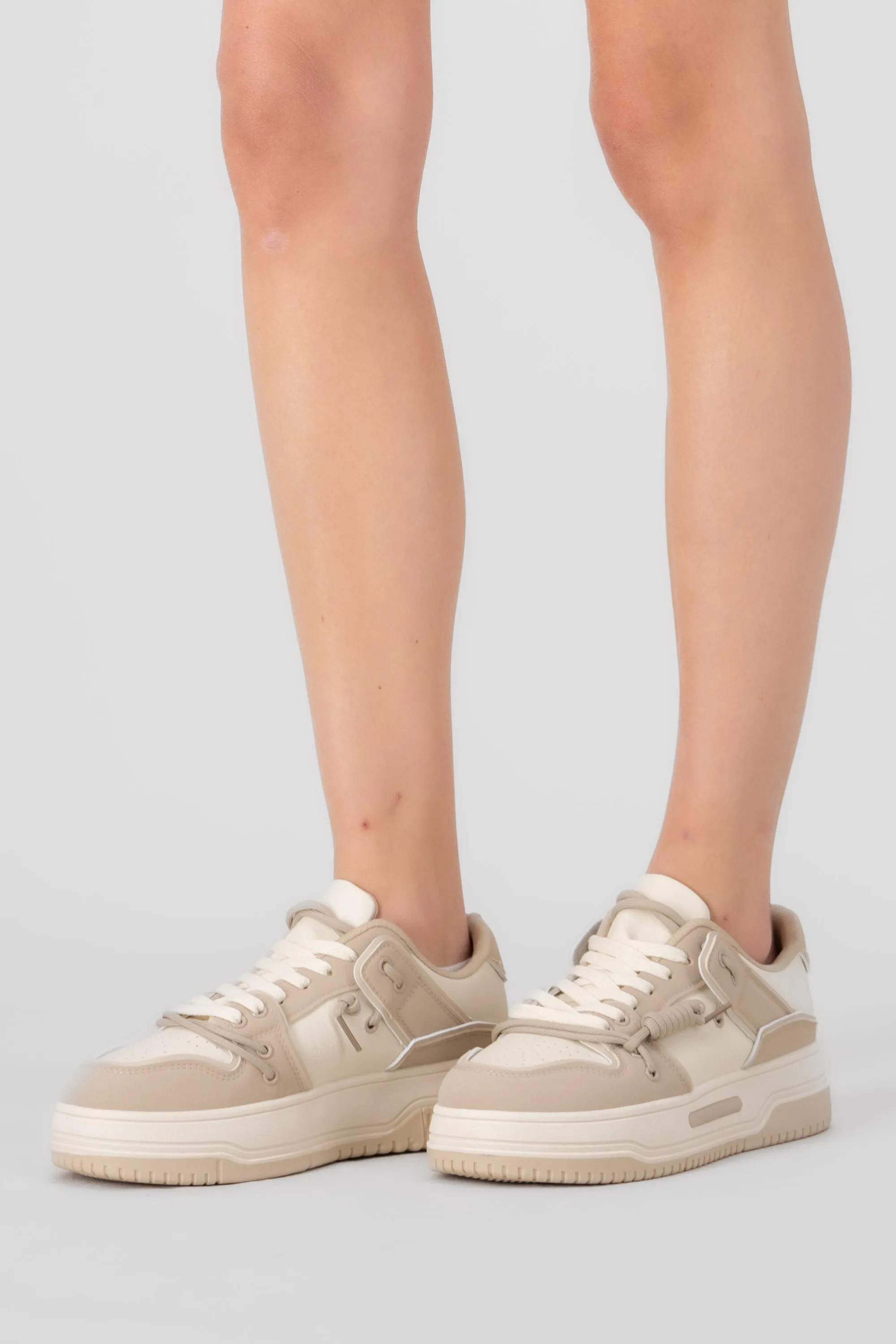 Tenis casual detalle suela
