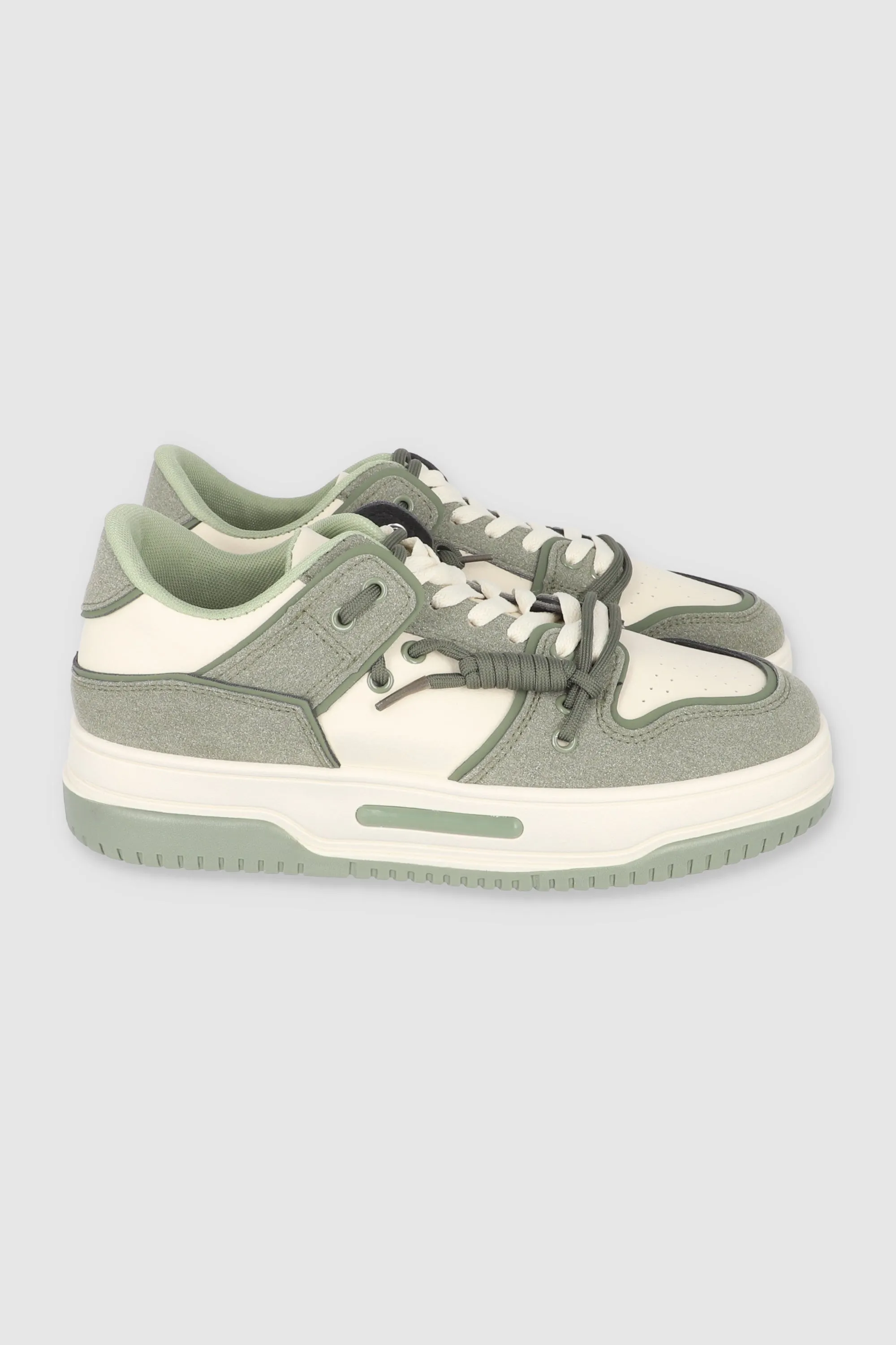 Tenis casual detalle suela