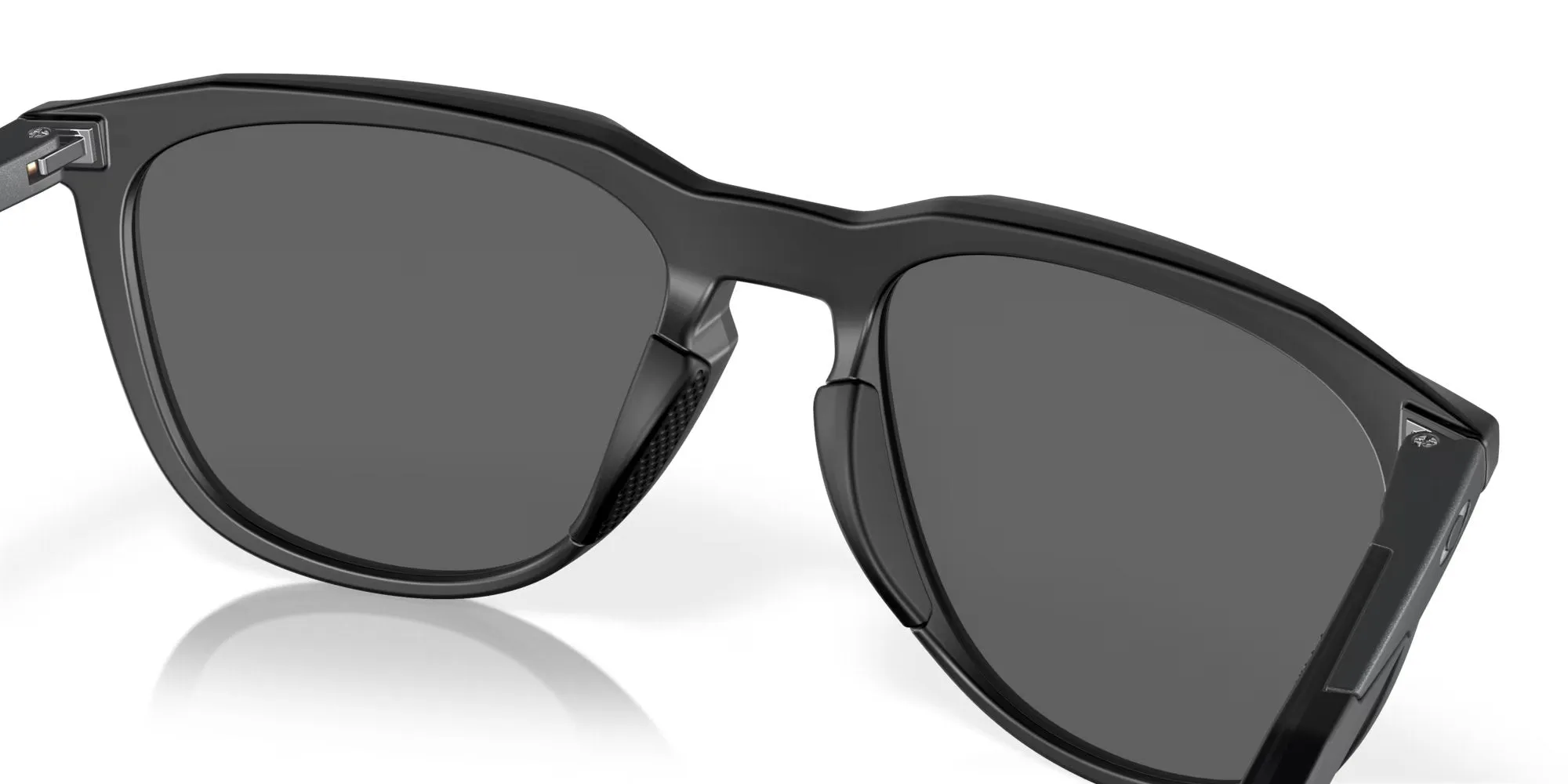 Thurso - Matte Black Ink w/ Prizm Black Lenses