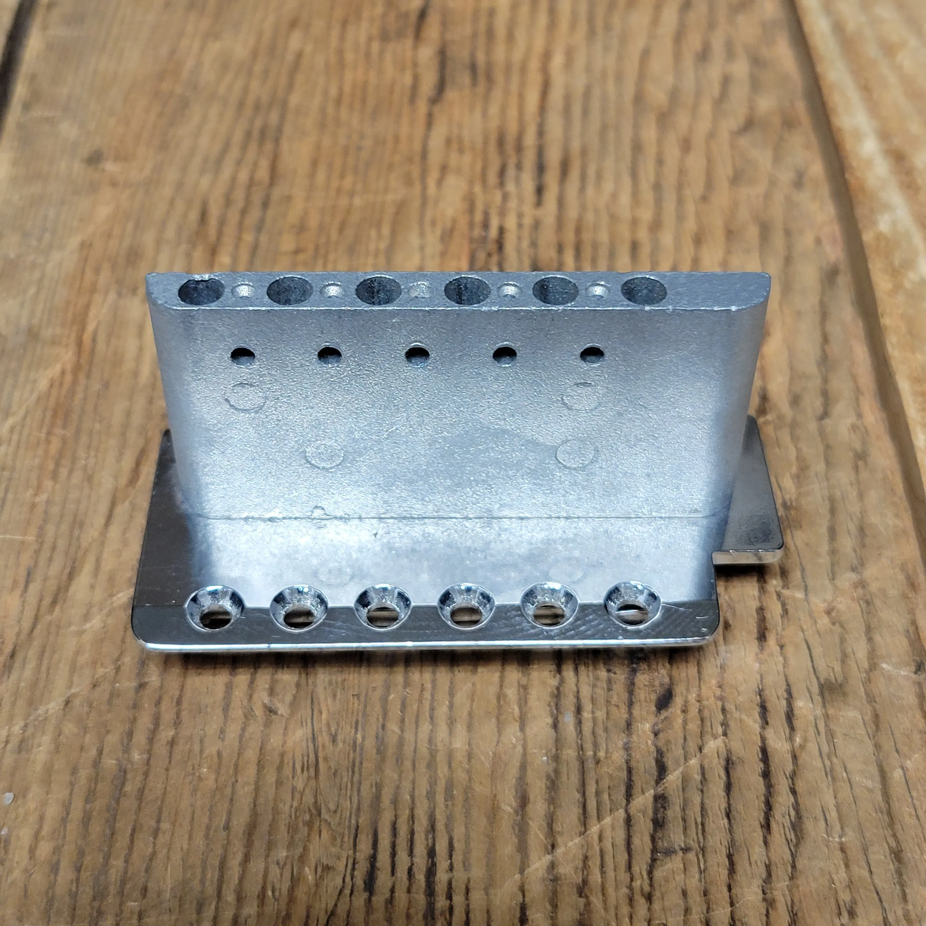 Unbranded Stratocaster Style Floating Tremolo Bridge/Saddles 6 screw