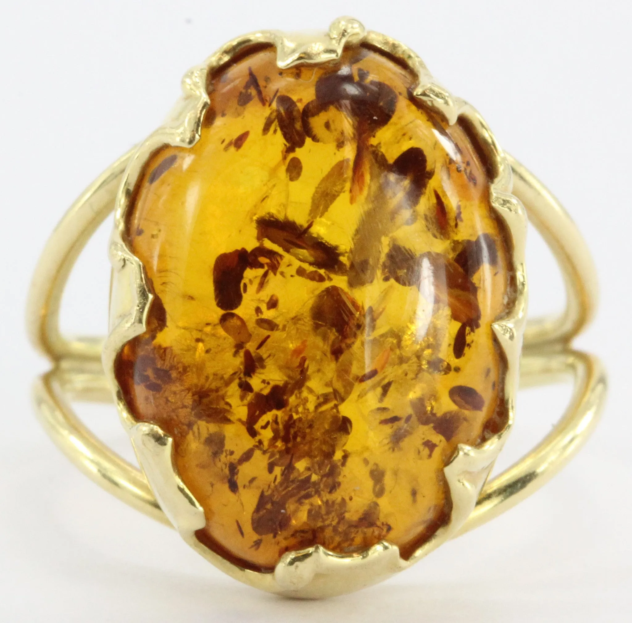 Vintage 18K Gold Amber Italian Gothic Revival Ring