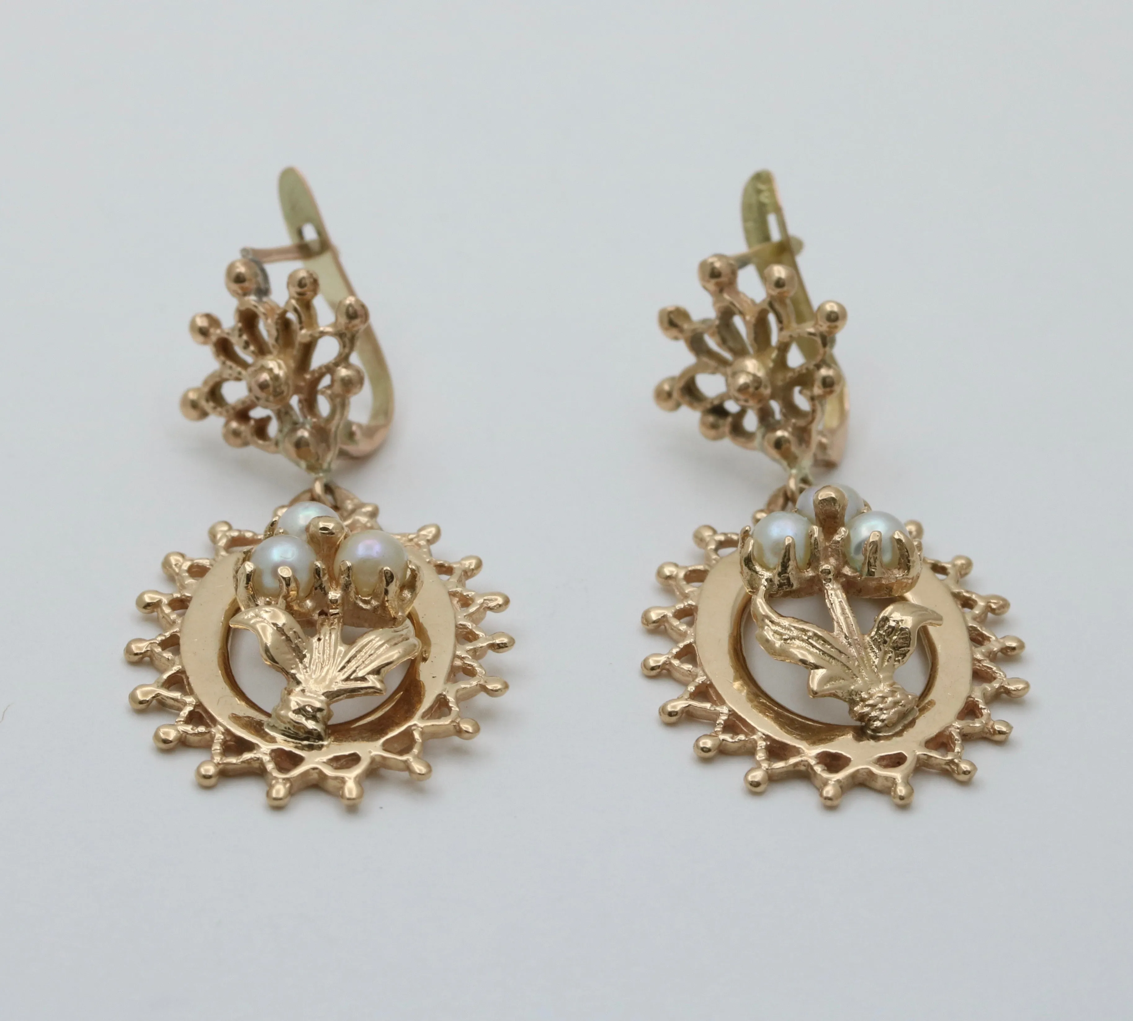 Vintage Forget Me Not Flower 14K Gold Dangle Earrings