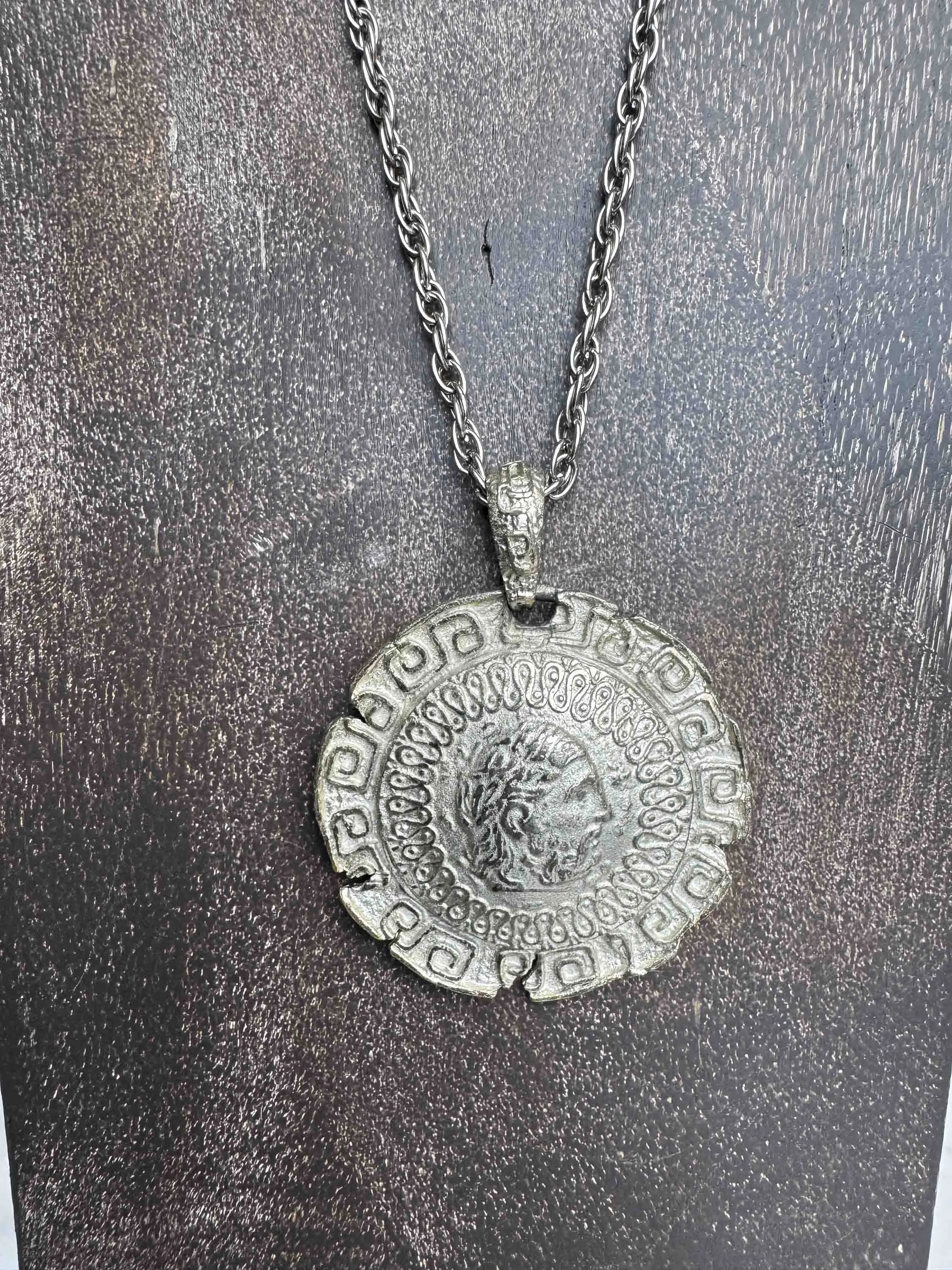 Vintage Silver Medallion Necklace – Timeless Greek Revival