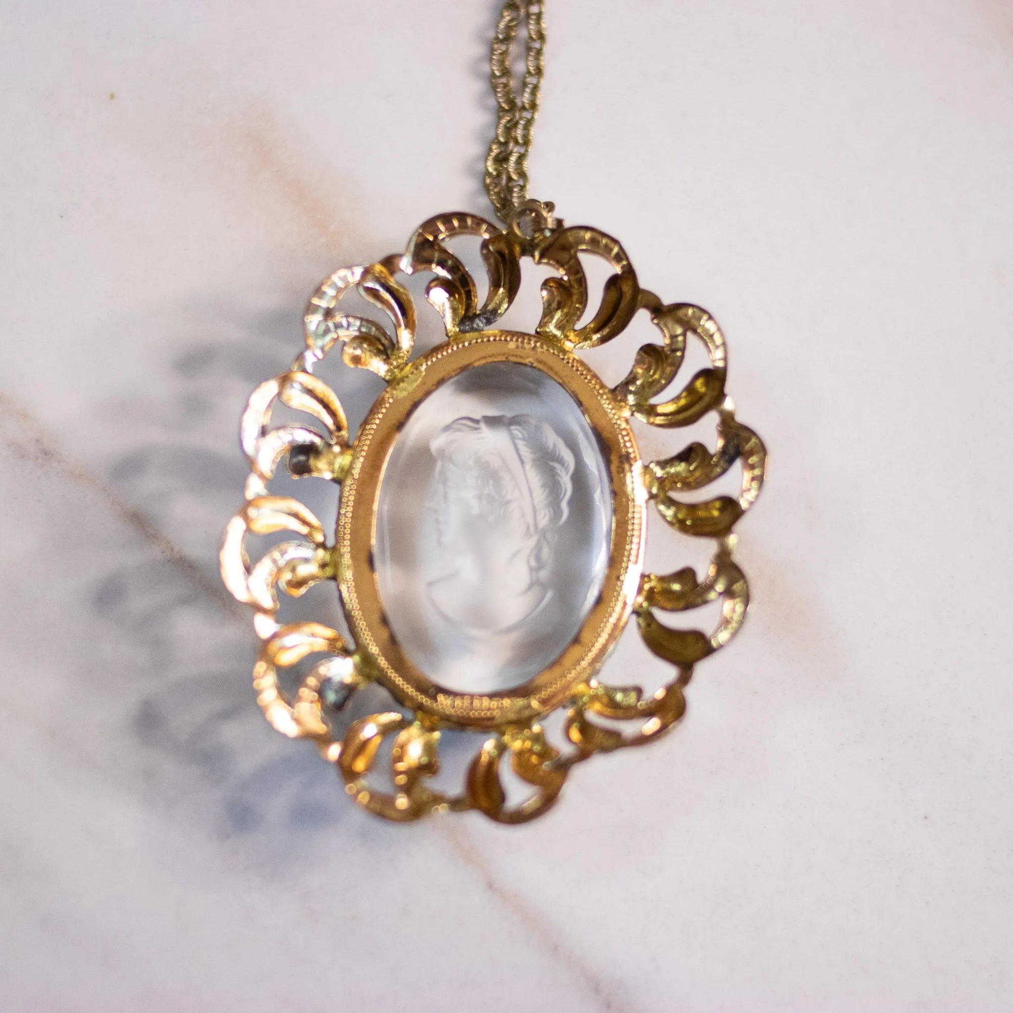 Vintage Victorian Revival Etched Crystal Cameo Pendant Statement Necklace
