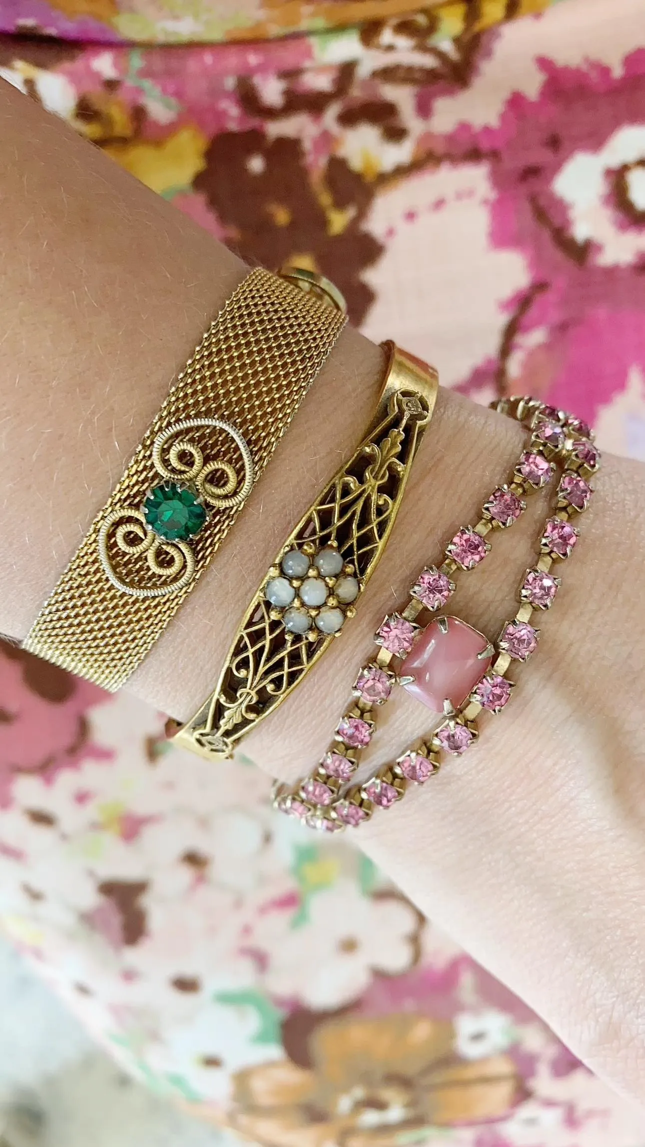 Vintage Victorian Revival Opaline Bangle Bracelet