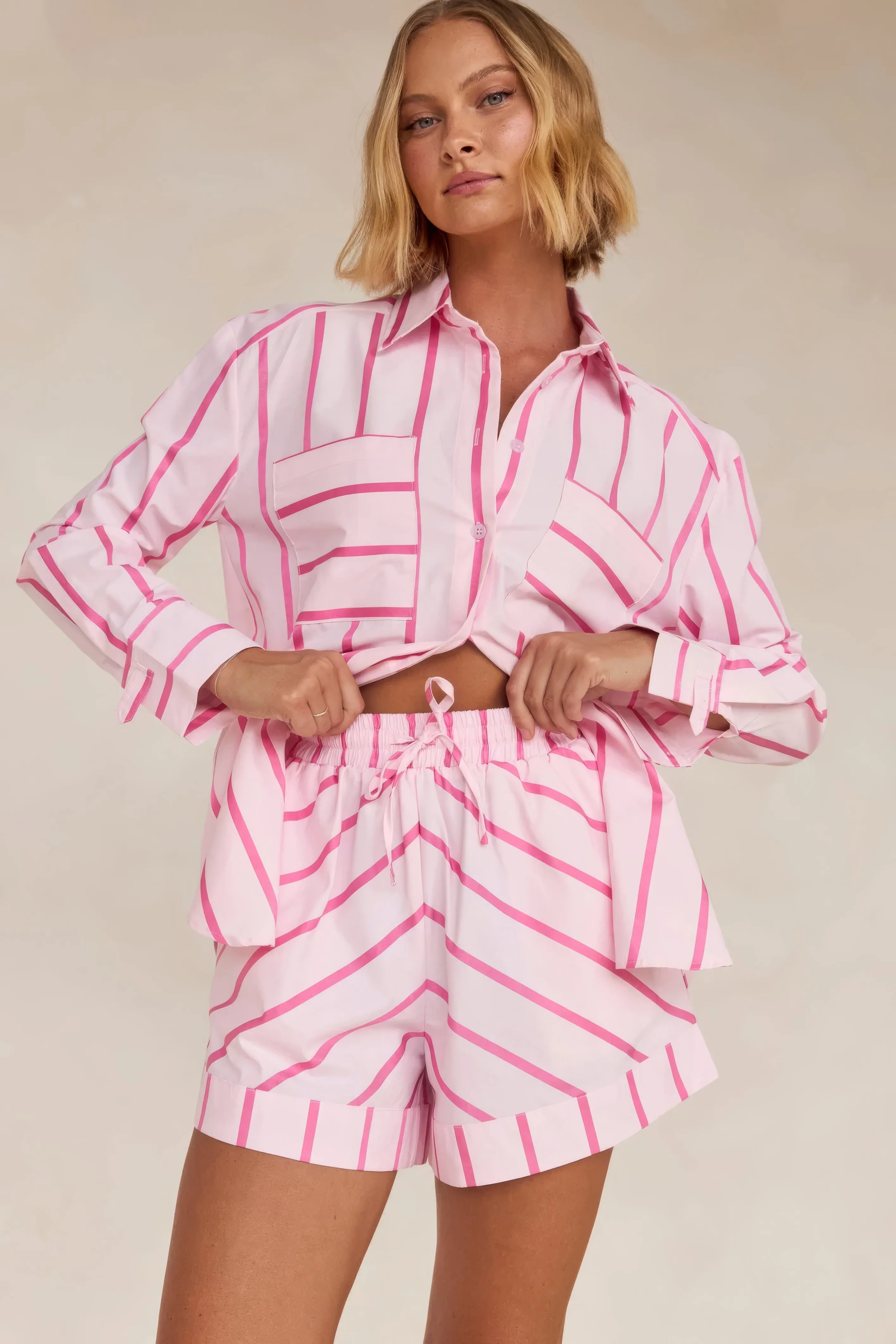 Zenny – Breezy Summer Women’s Short Set