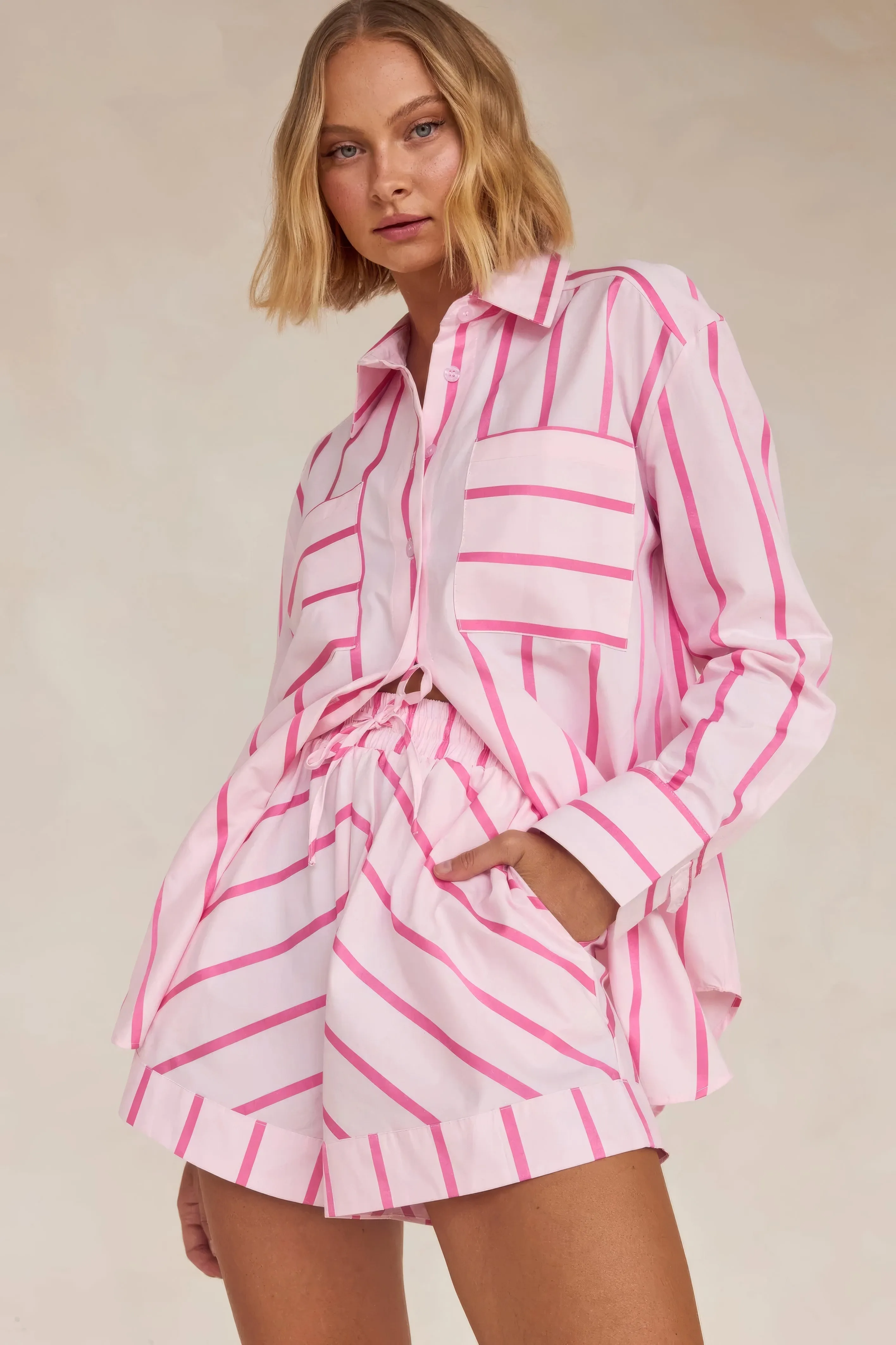 Zenny – Breezy Summer Women’s Short Set